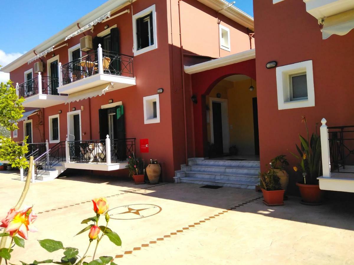 Stella 'S Sea Front Apartments Yénion Exterior foto